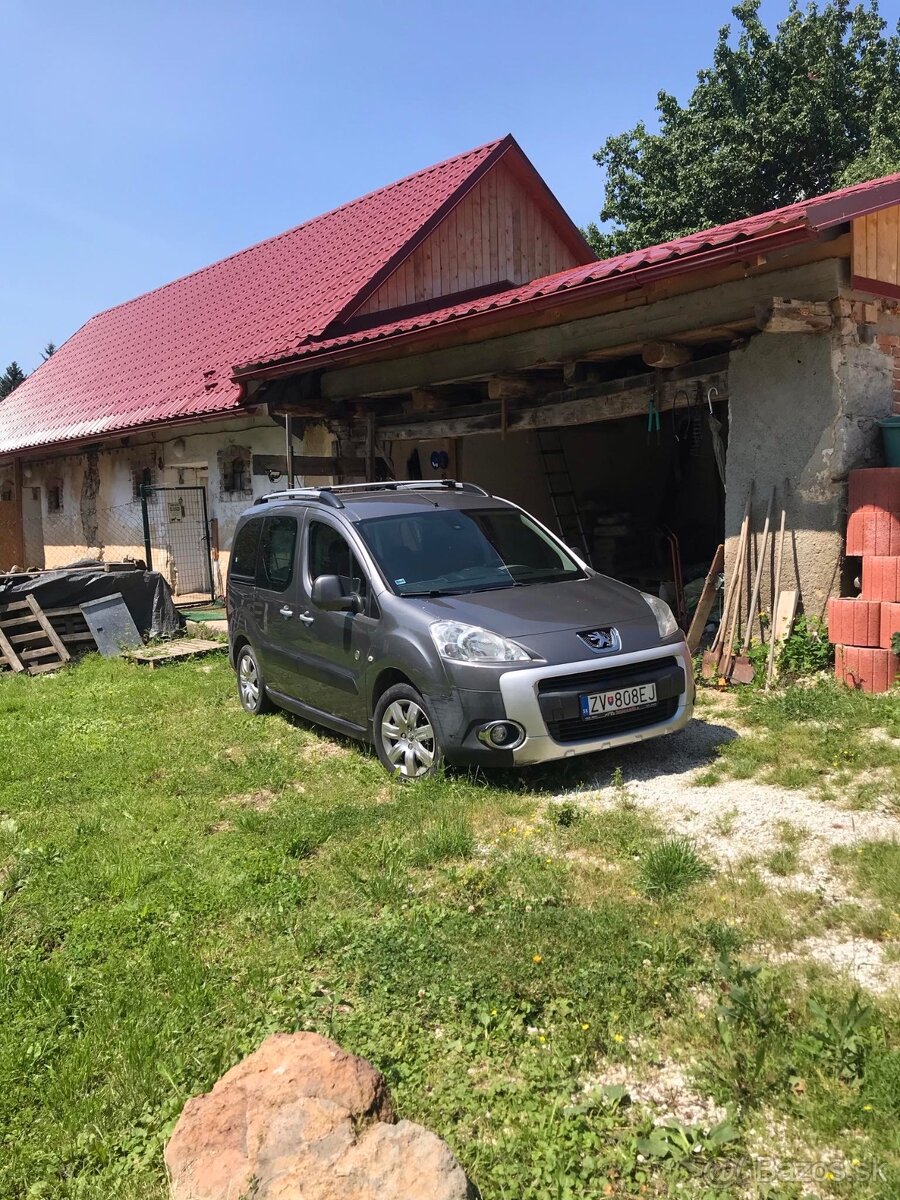 Predám Peugeot Partner Tepee 1,6 HDI, 2010