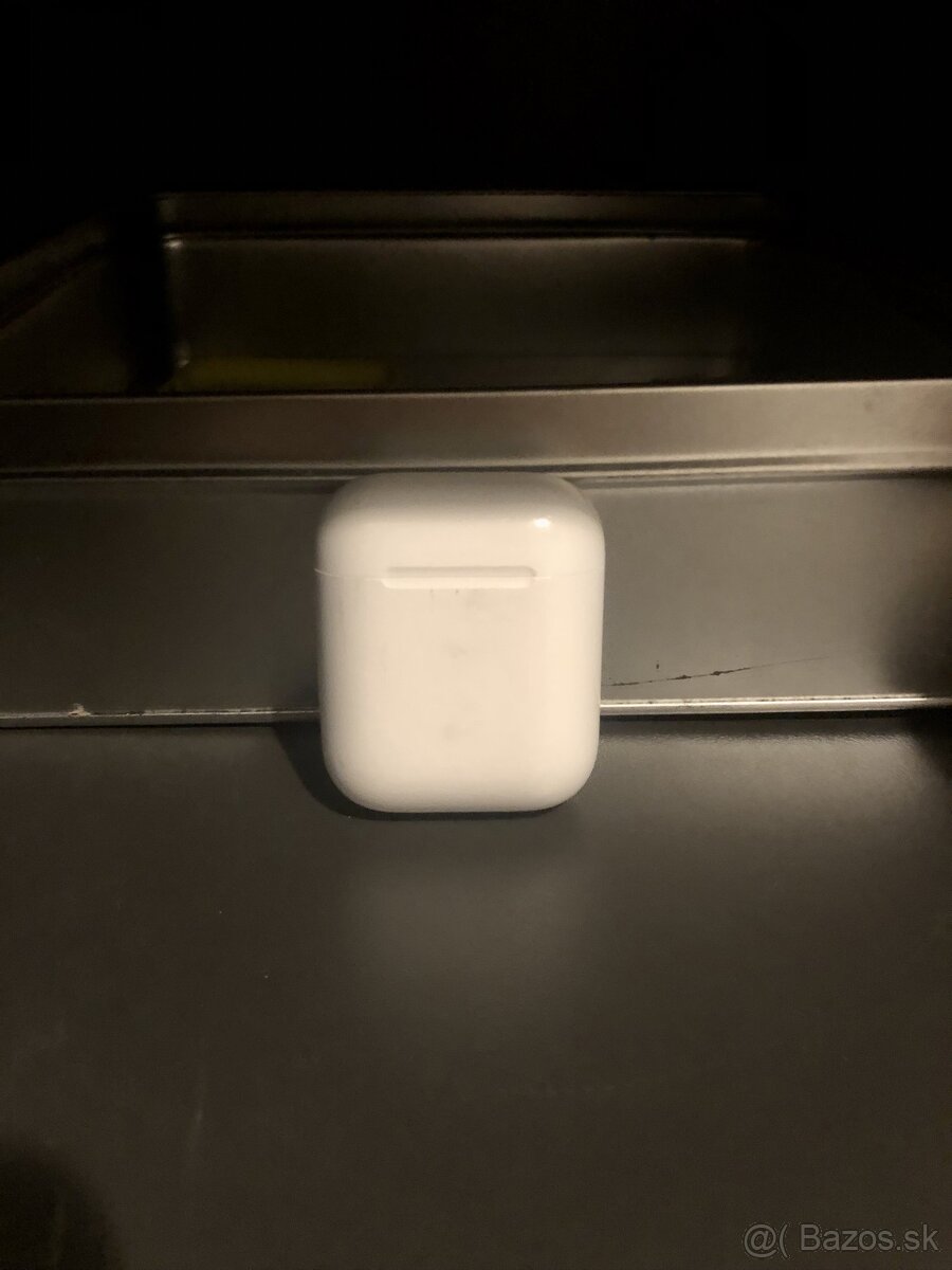 Apple airpods