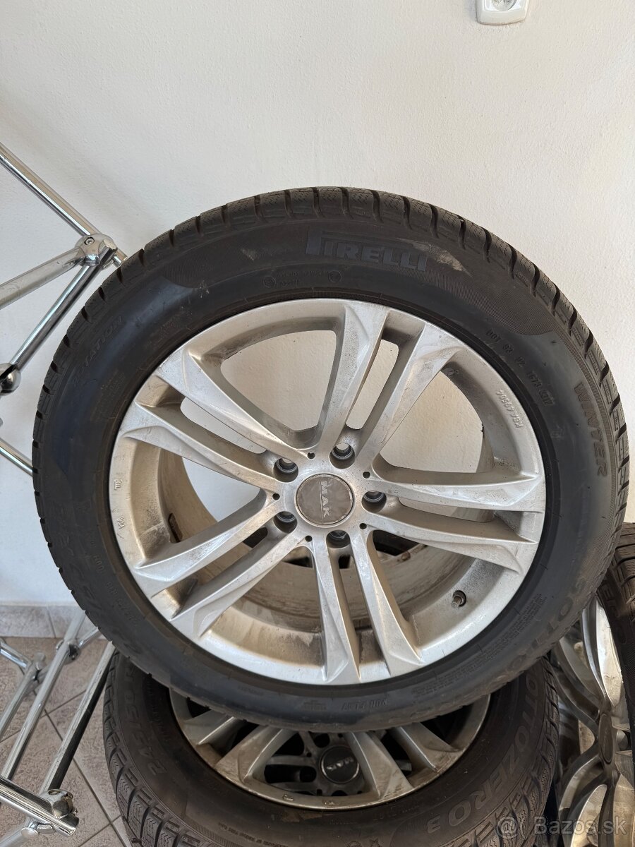 BMW X3/X4 F25/26 zimná sada 245/50r18