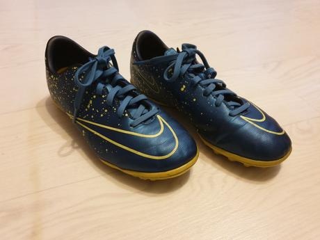 Detské kopačky Nike JR Mercurial č. 35.5