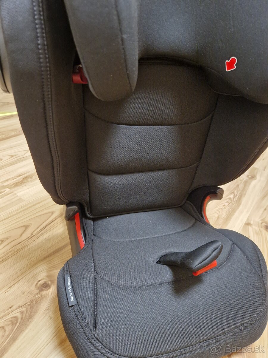 Britax Romer Kidfix III cierna