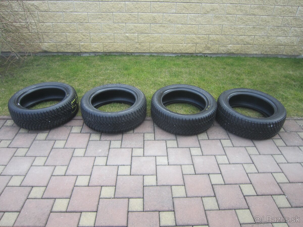 predam 215/55R17 98V zimne pneu Dunlop Winter Sport5