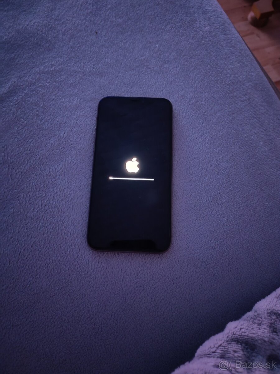 Predám iphon 11 pro