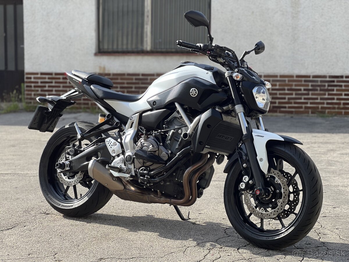 YAMAHA MT 07 / 35 000km