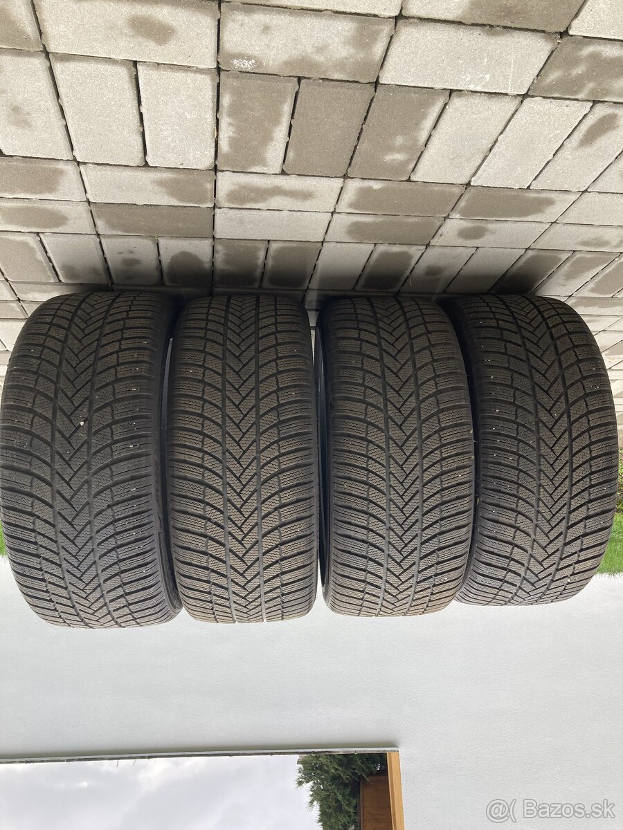 Zimne pneumatiky Bridgestone blizzak lm005 245/40 r19