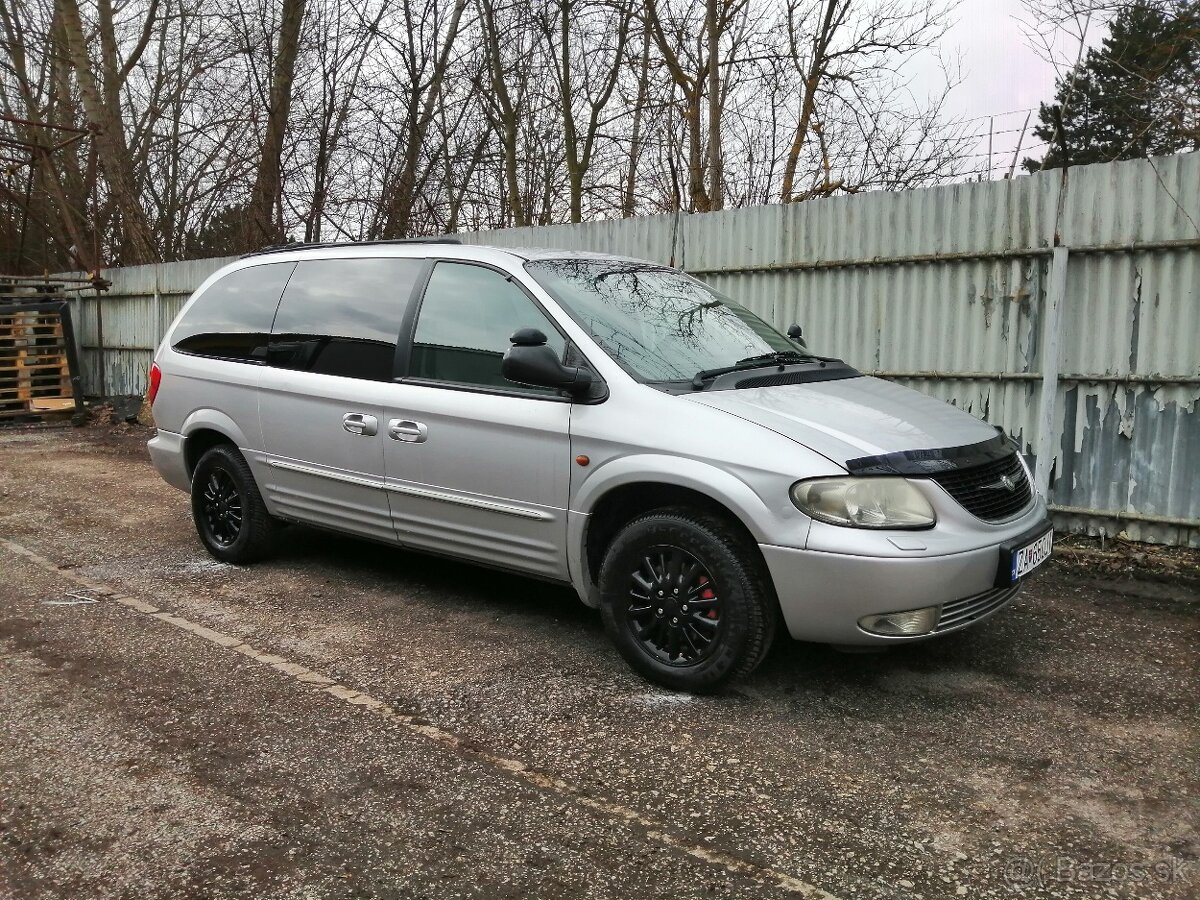 Chrysler grand voyager 3.3 V6 128kw awd(4x4)