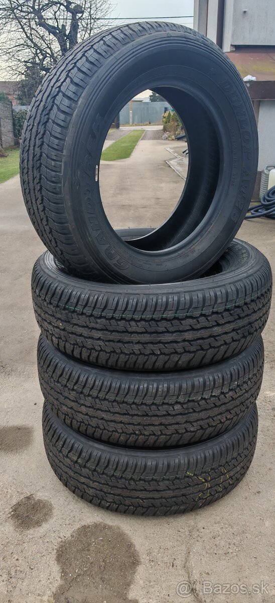 Celoročné Dunlop 265/60 R18