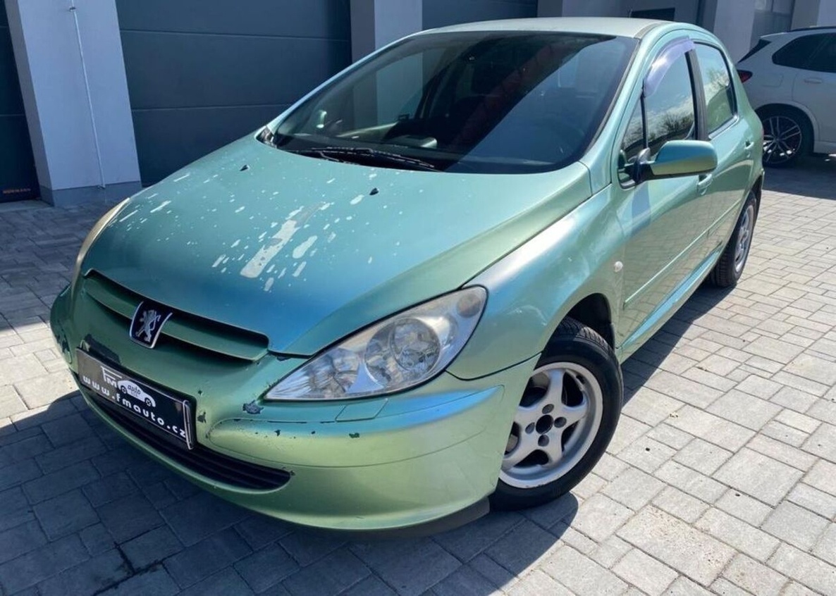 Peugeot 307 2.0HDi Koupeno CZ nafta manuál 66 kw