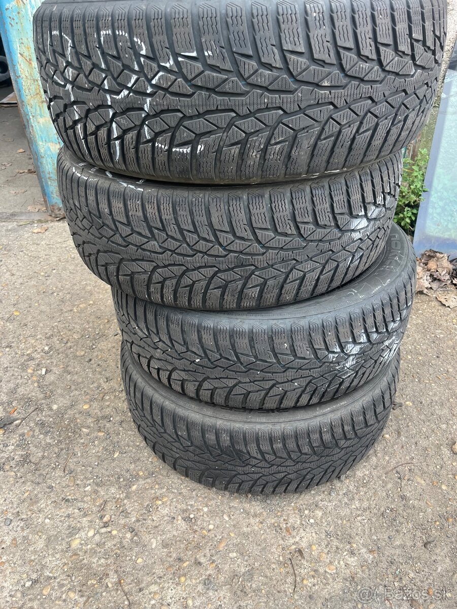 Zimne gumy 215/55 r18