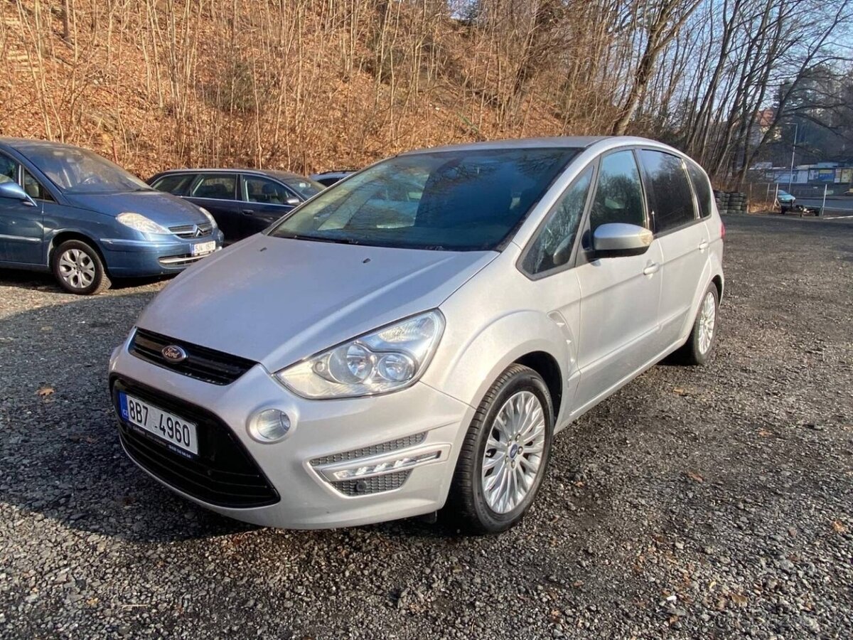 Ford S-Max 2.0TDCI 103kW klima tažné tempomat 2013 ČR