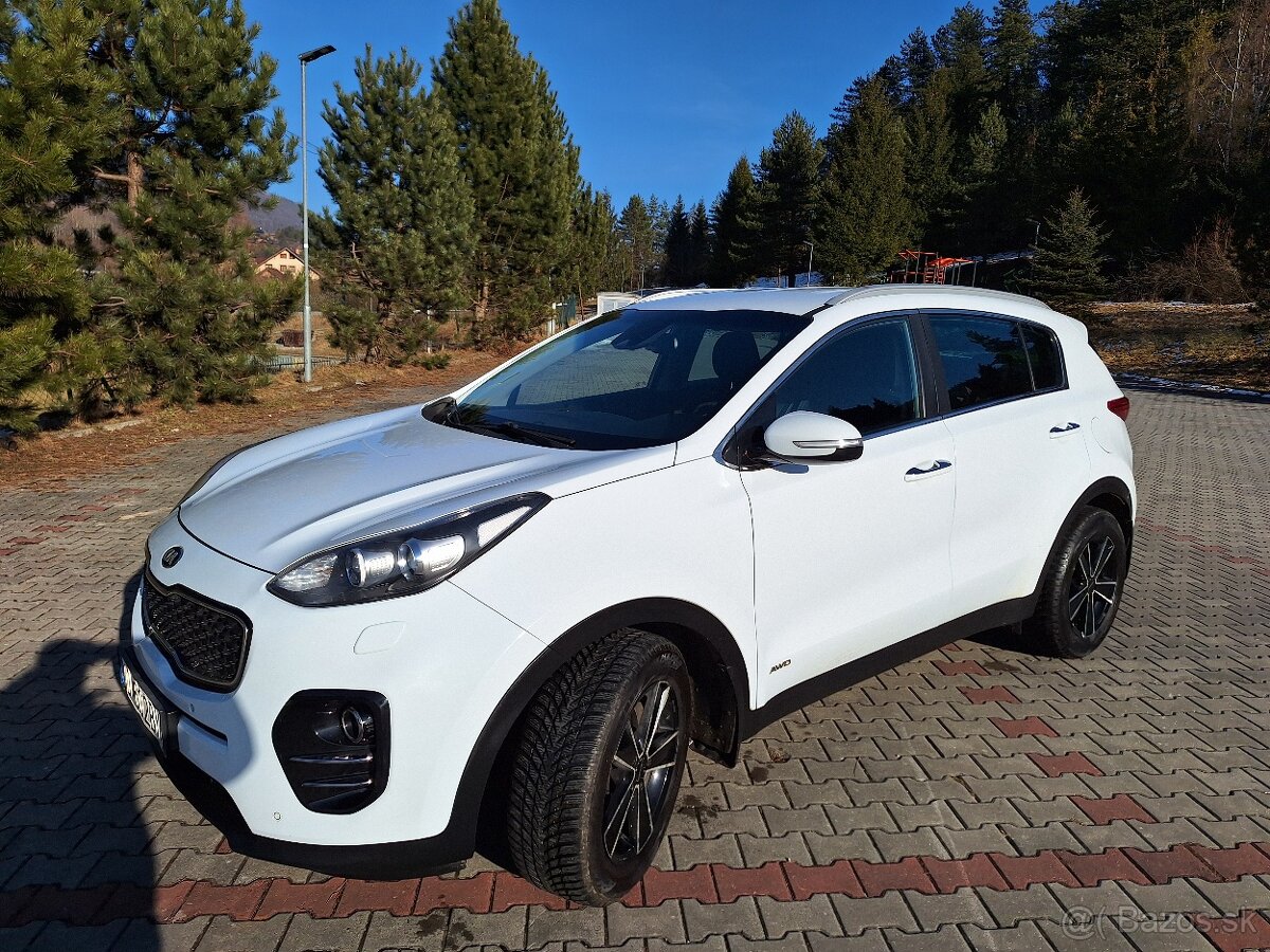 KIA SPORTAGE 2.0 CRDI 4x4 100 kw A/T automat kup.v SR