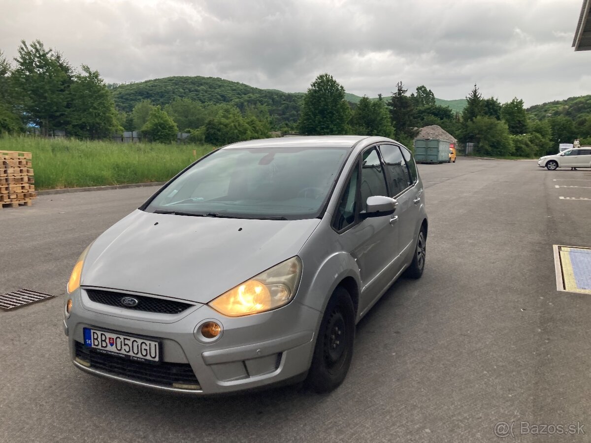 Ford S-Max