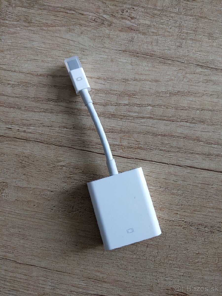 Apple mini DVI na VGA adaptér