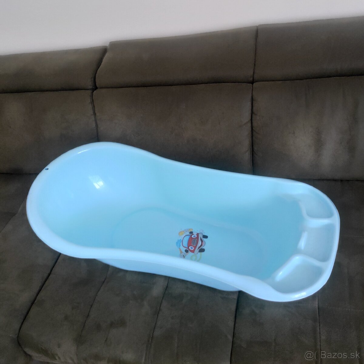 Modrá plastová detská vanička na kúpanie