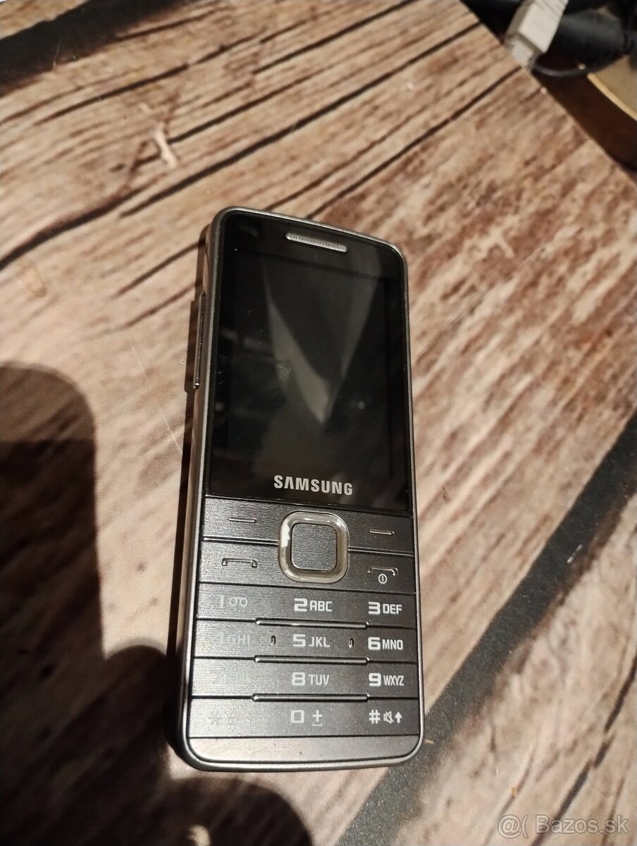 Samsung S5610