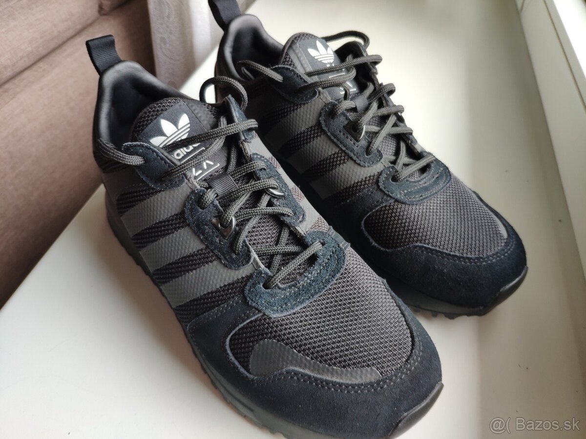 Adidas ZX 700 hd