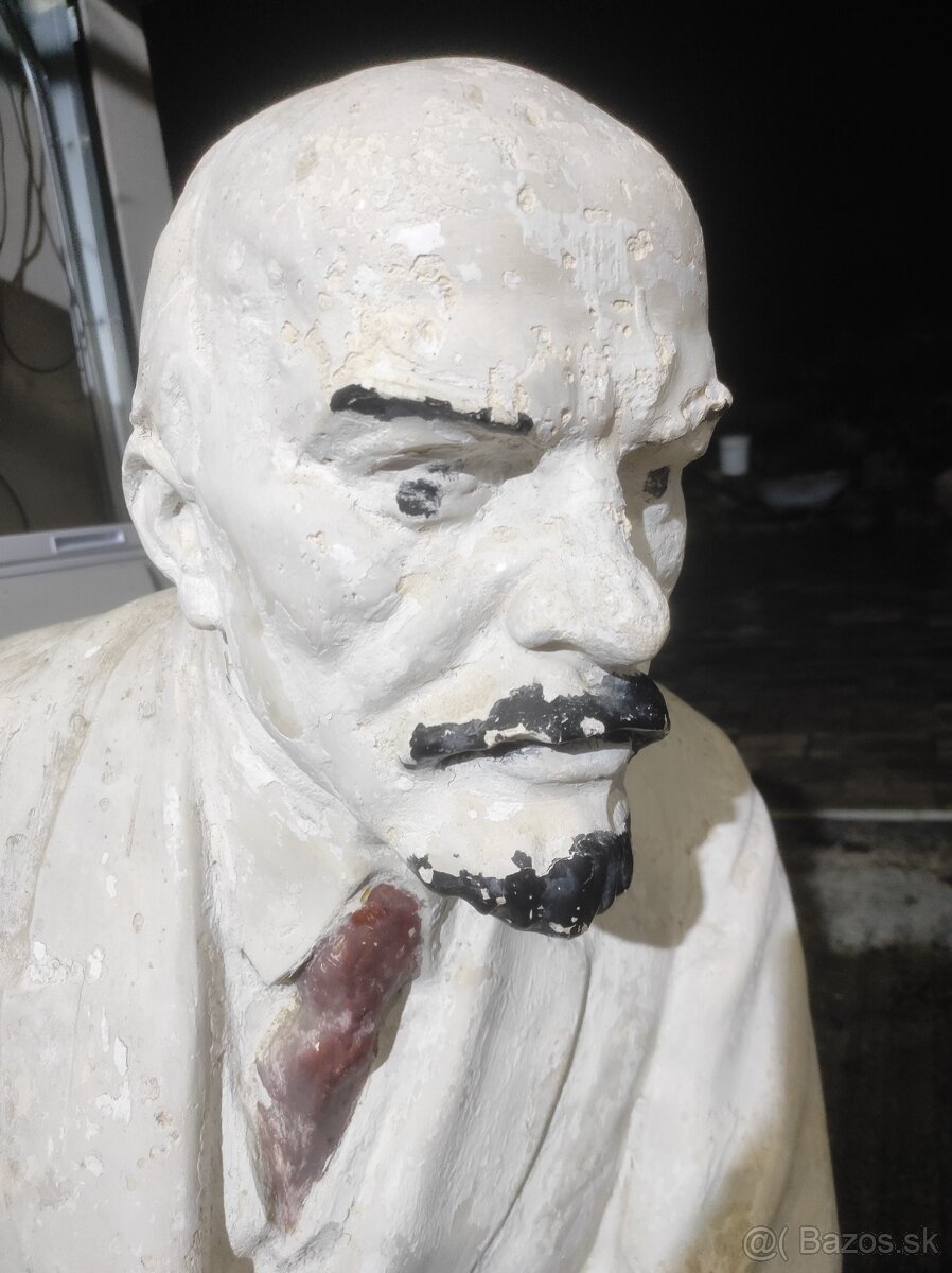 Busta Lenin