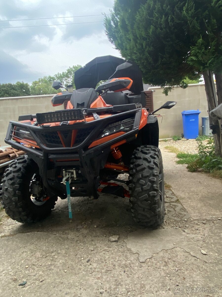 CF Moto Gladiator X1000