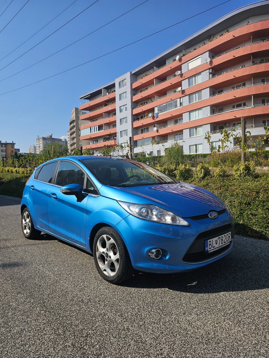 Ford Fiesta 1.242 cm3 100% stav