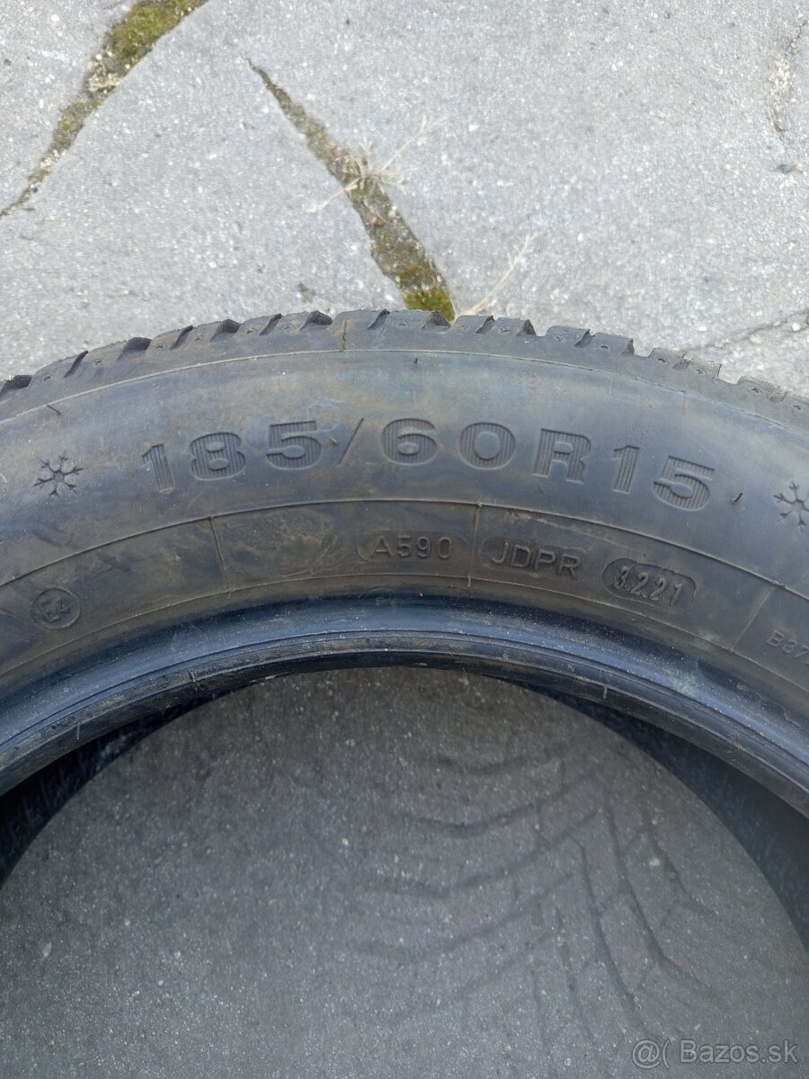 Dunlop 185/60R15