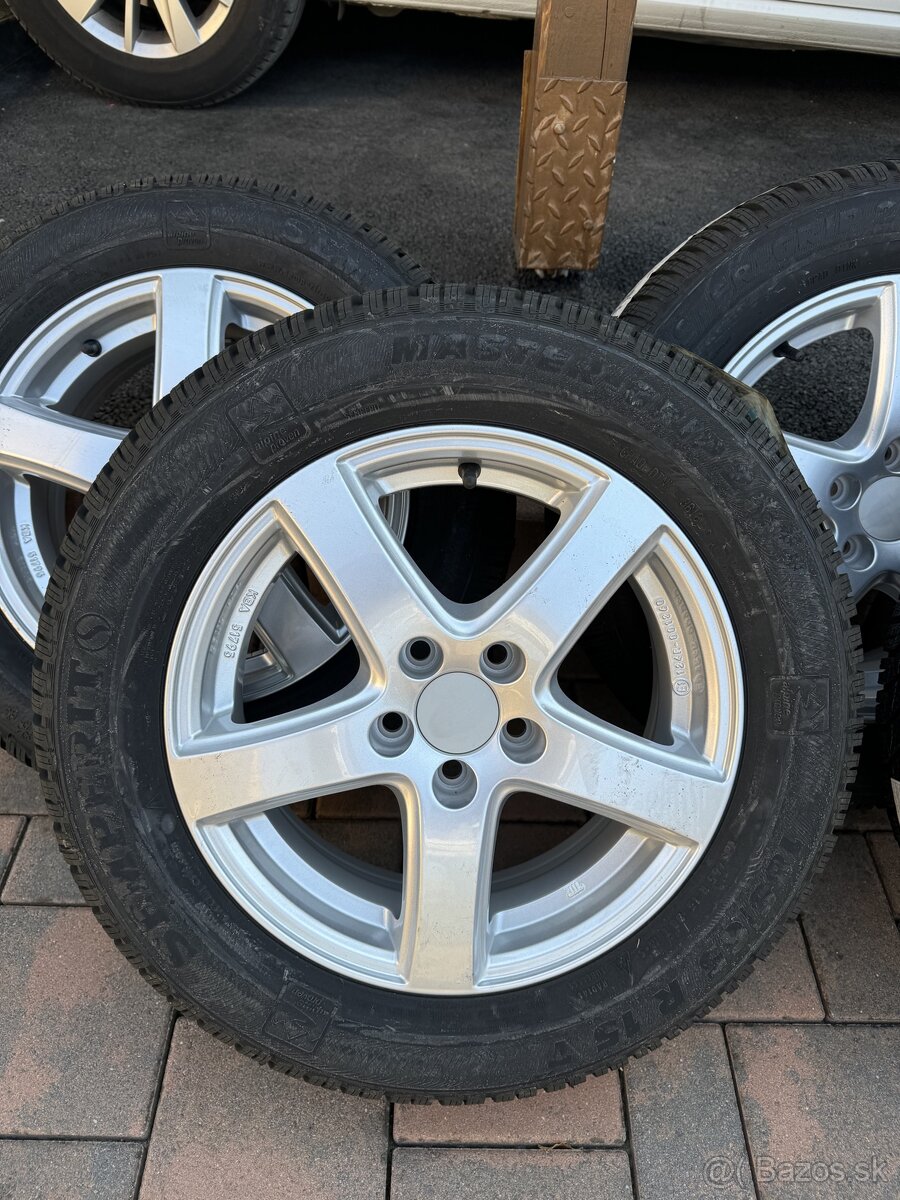 Predám zimné pneu 4KS, elektrón + Pneu, 185/65 R15, NOVE