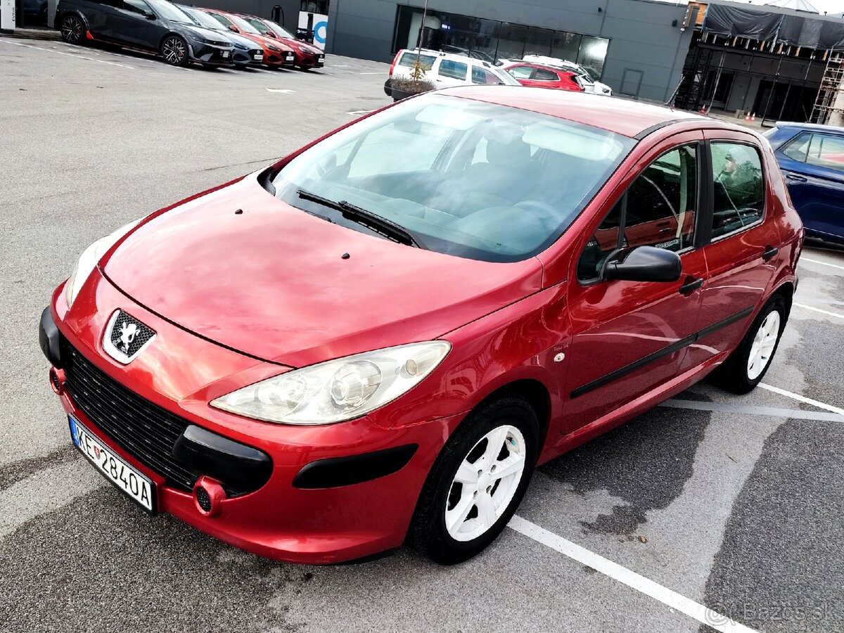 Peugeot 307 1.6 i 68kw Nová STK 175000km