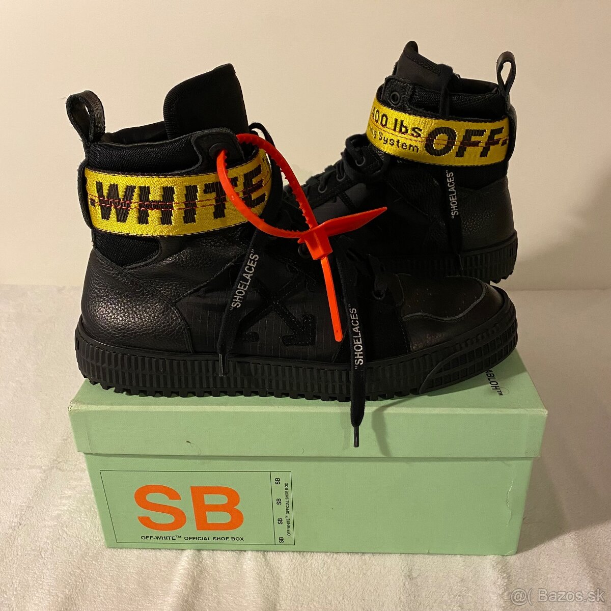 OFF WHITE HIGH LEATHER SNEAKERS