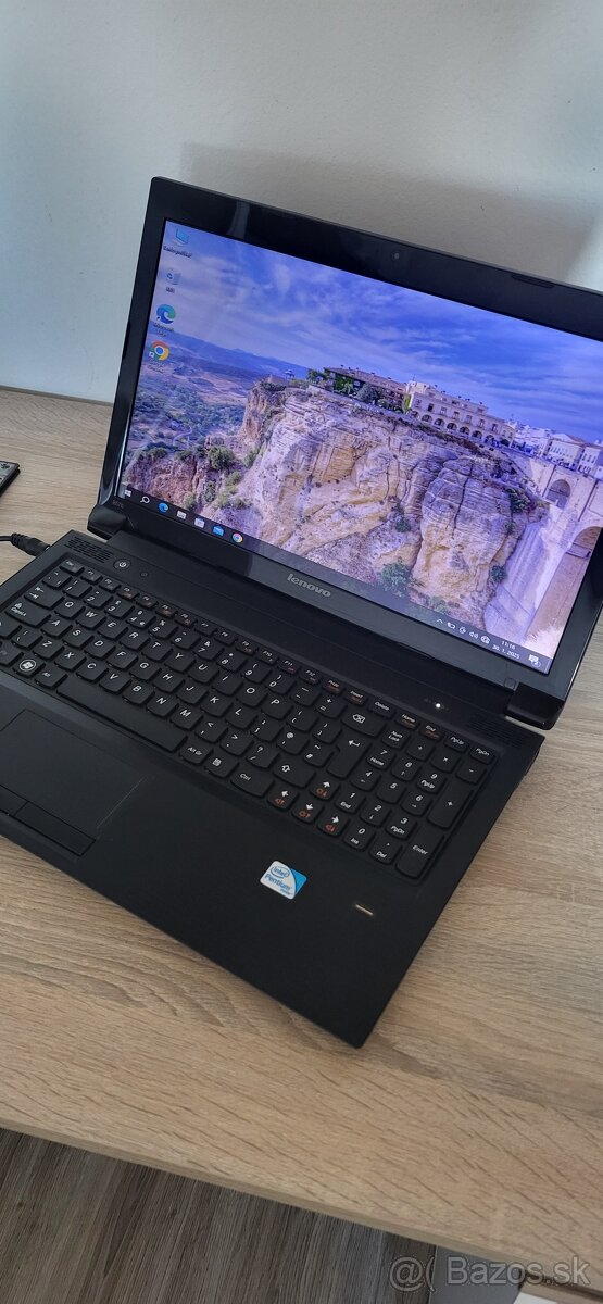 Lenovo B570 na diely/opravu