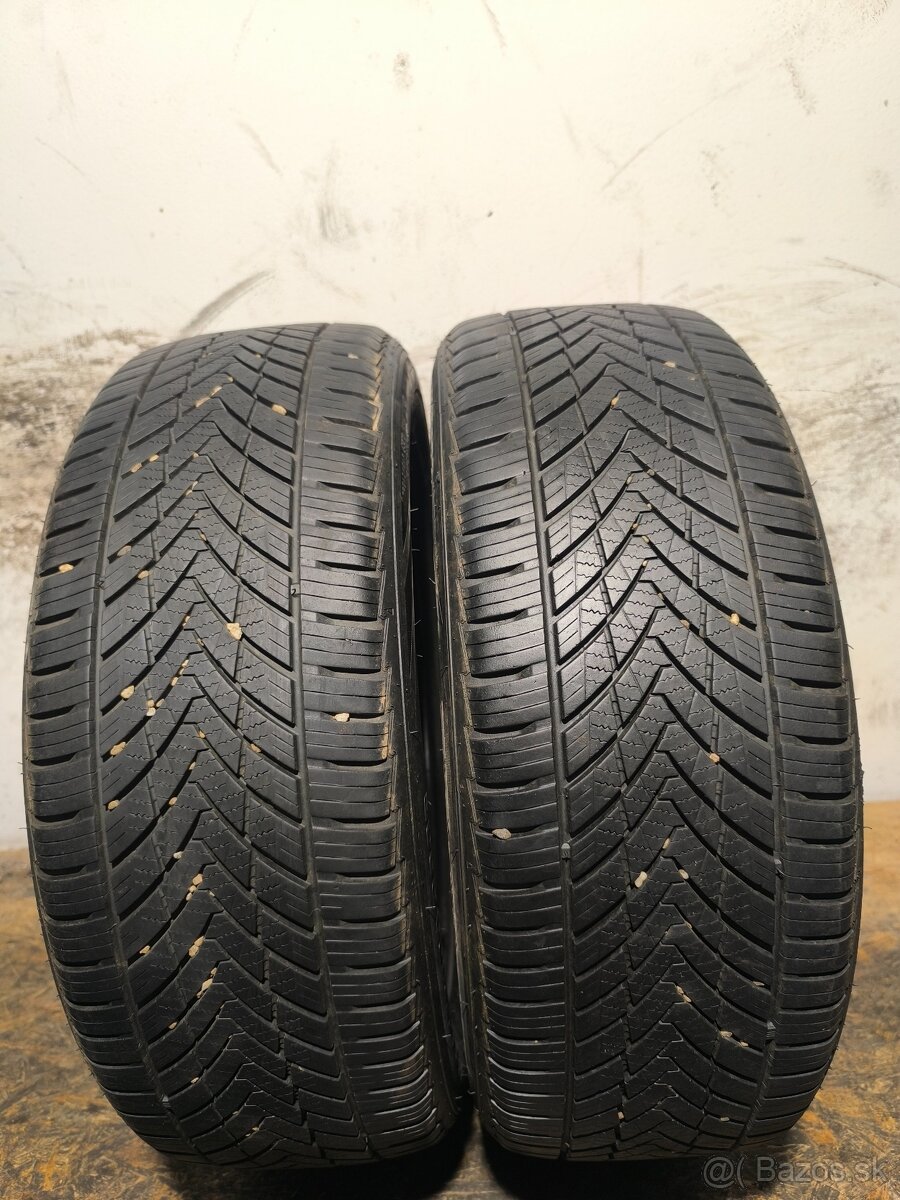 215/55 R17 Celoročné pneumatiky Rotalla Setula 2 kusy