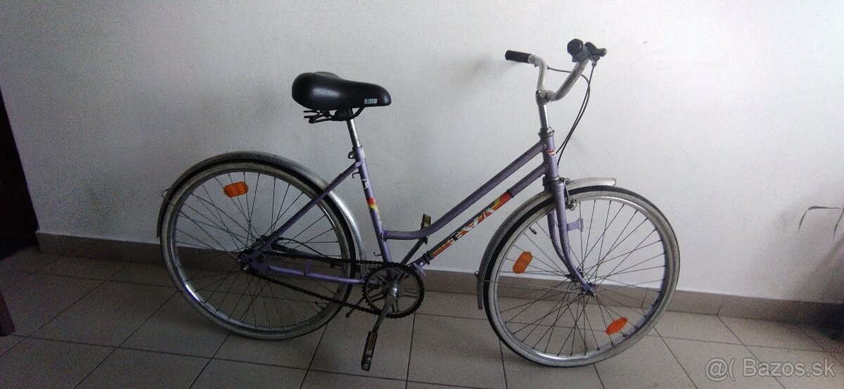 Predám mestský bicykel 26" kolesa kolesa. Servisovaný.Dovoz