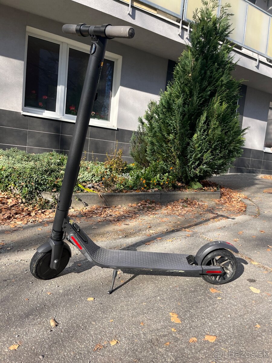 Elektrická kolobežka - Ninebot SEGWAY