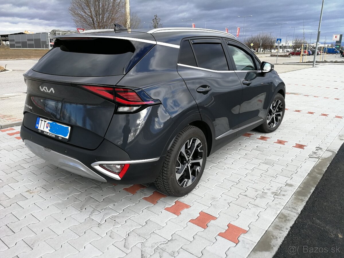 SUV KIA SPORTAGE NQ5e v TOP stave