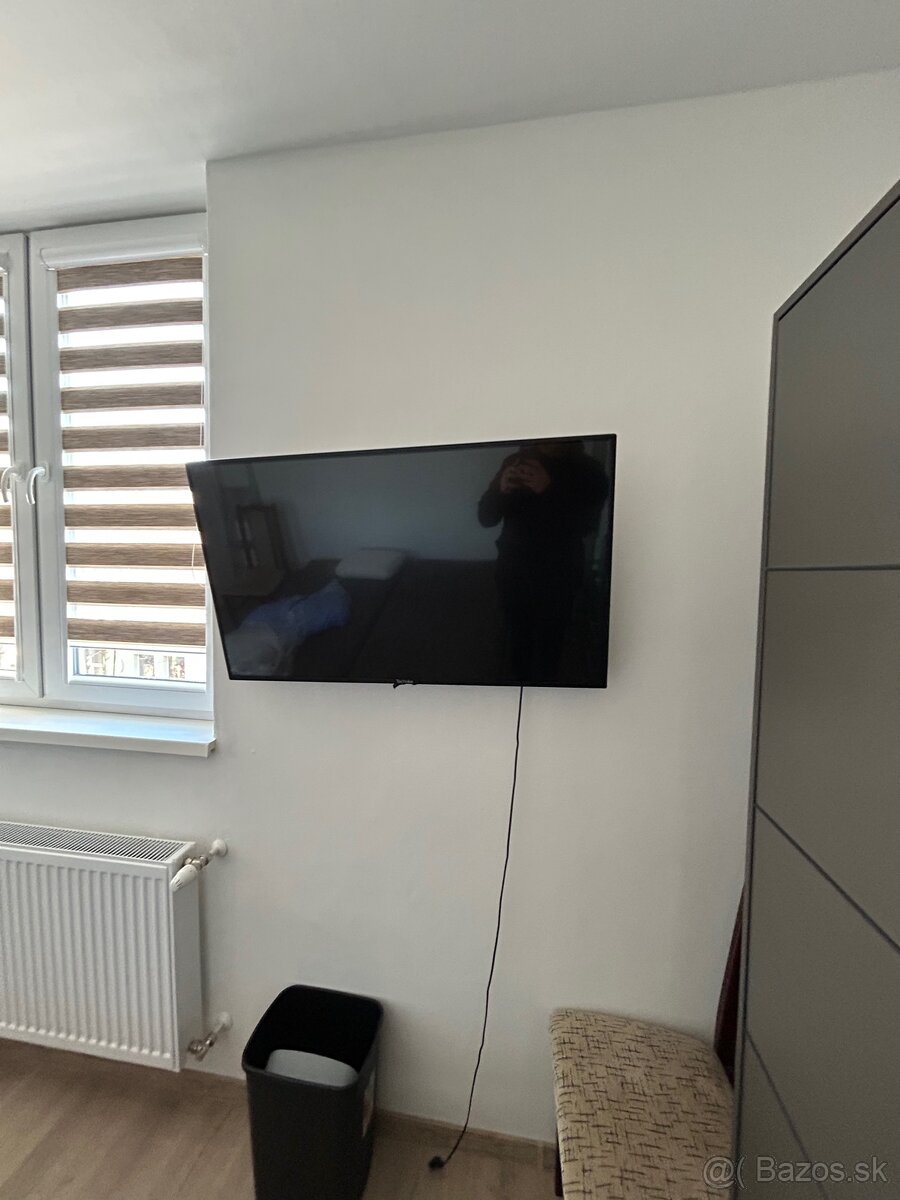 TV technika 95cm