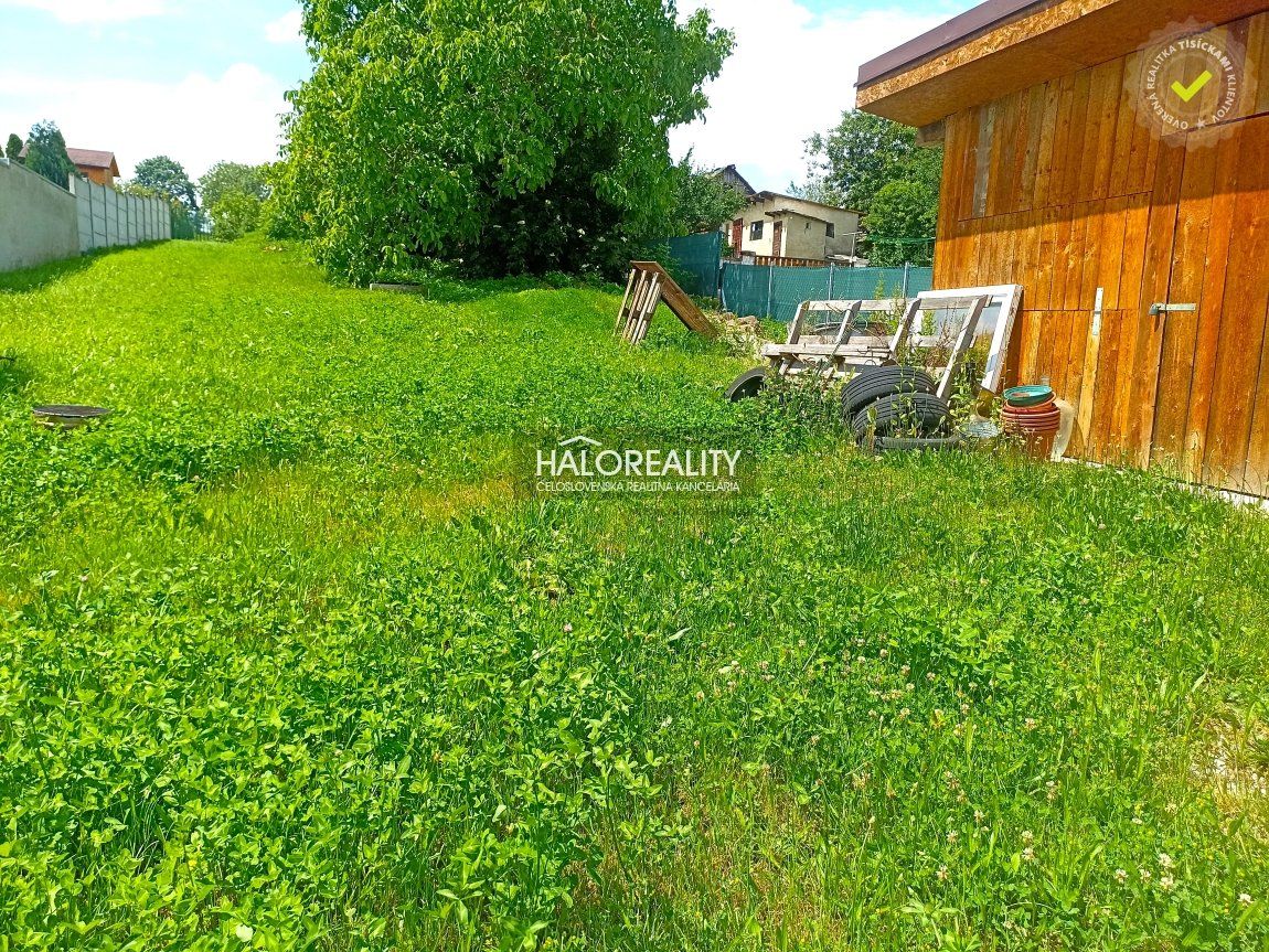 HALO reality - Predaj, pozemok pre rodinný dom   1046 m2 Nah