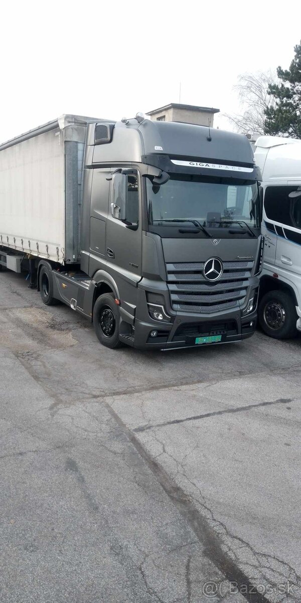 Kupim nadrz na Actros mp5