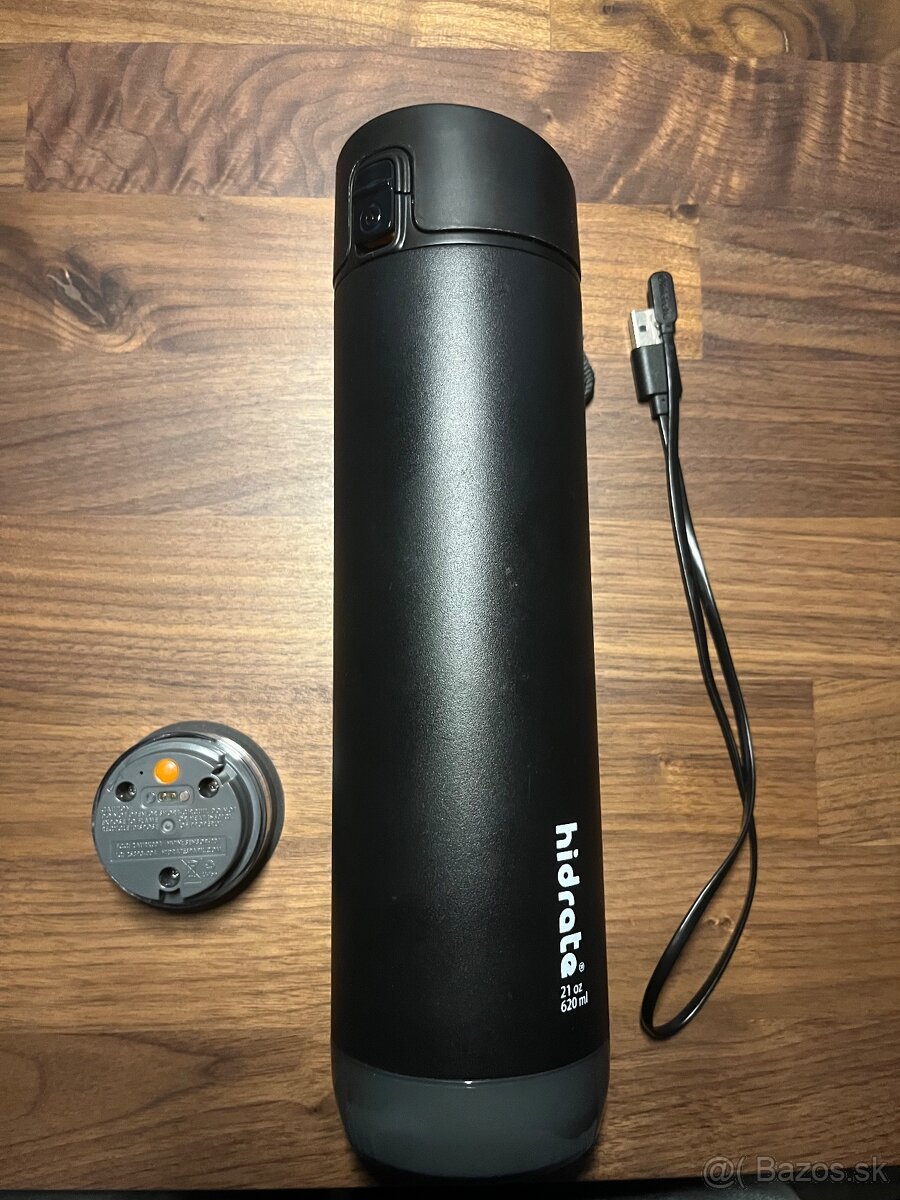 HidrateSpark PRO - smart fľaša s Bluetooth