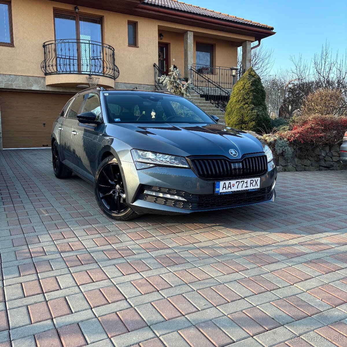 Škoda Superb Combi 2.0 TDI SCR Sportline DSG