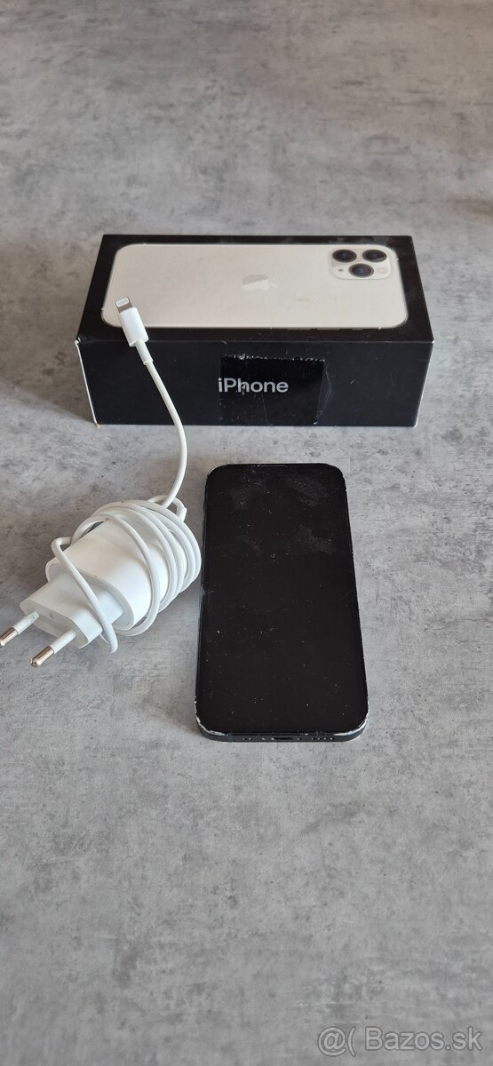 Iphone 13 mini 128gb funkčny poškodený