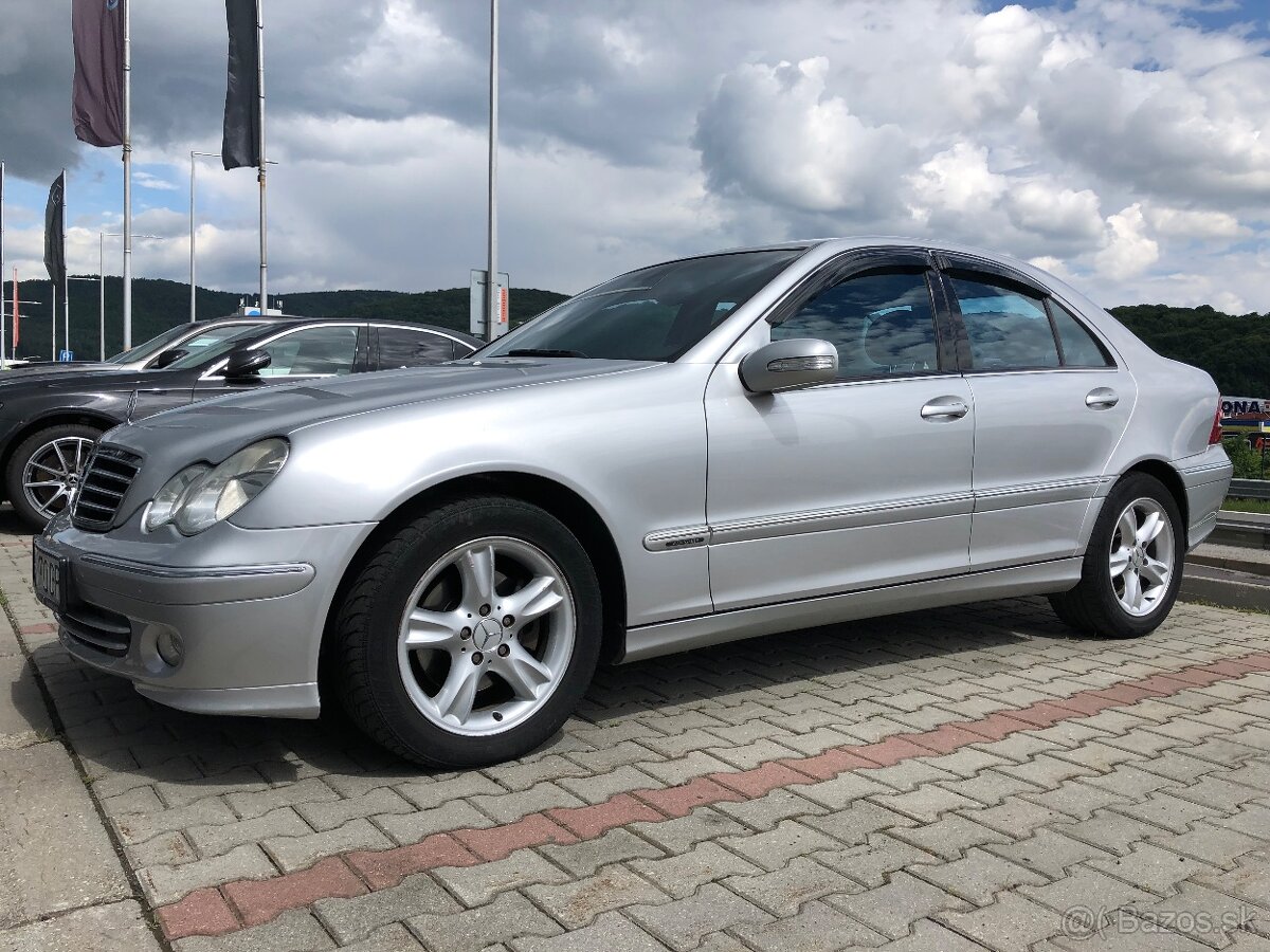 Mercedes 220cdi automat 2005