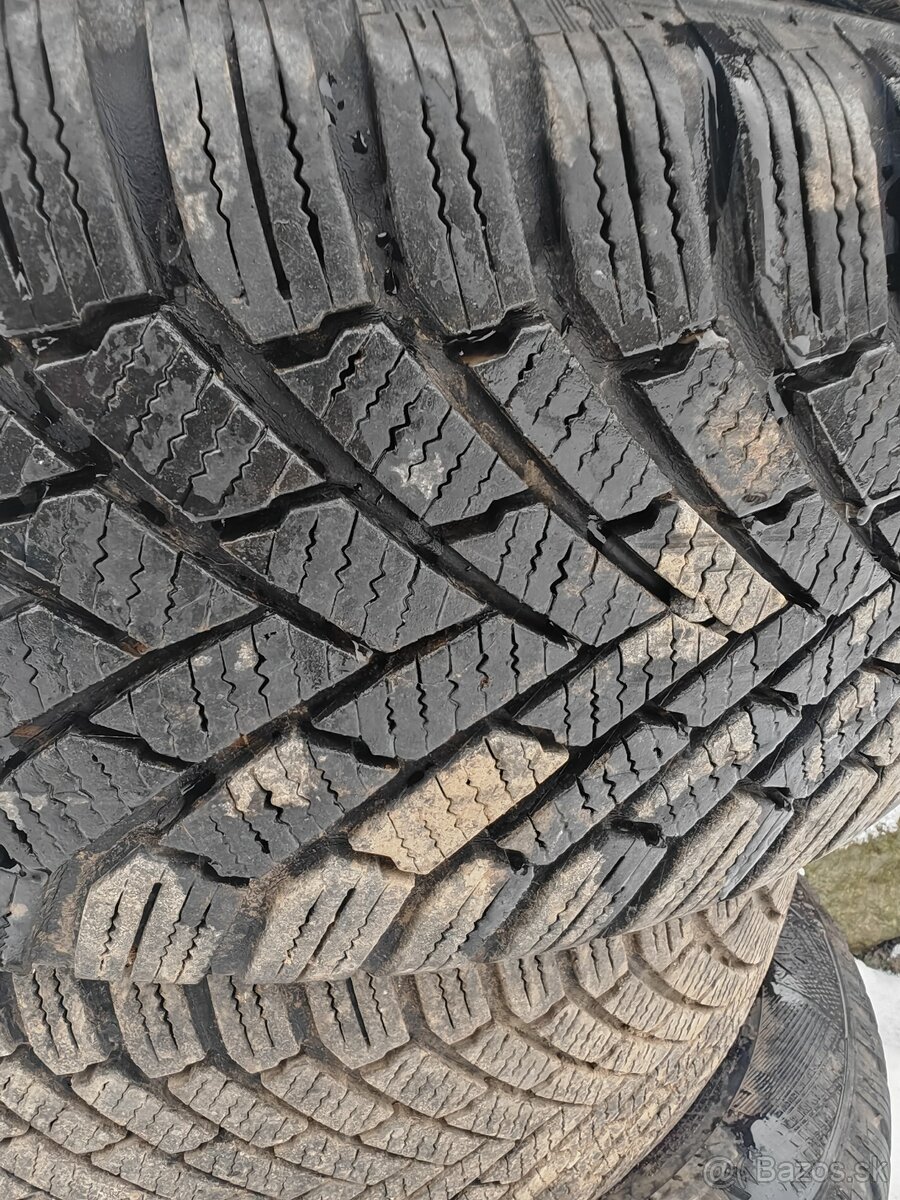 Zimne continental 205/55 r16