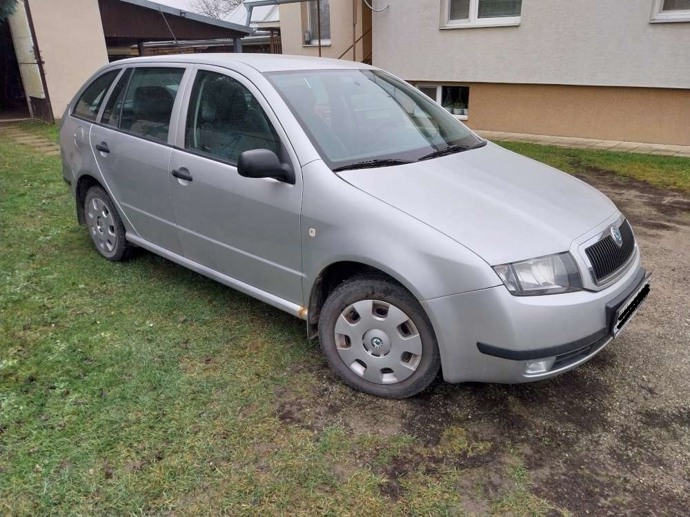 Škoda fabia combi 1.2 HTP (47 kW)