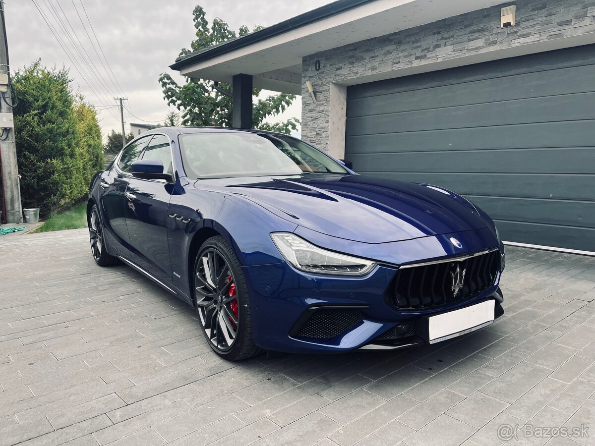 Maserati Ghibli SQ4  4x4 možnosť financovania