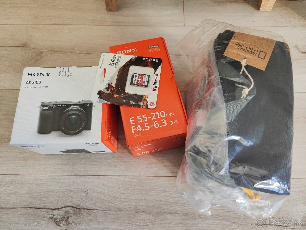 Set Sony Alpha a6100 + objektívy + brašňa + SD karta