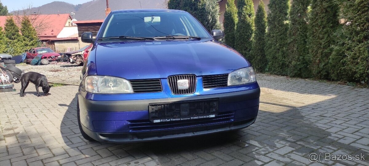 Predám diely na Seat Cordoba 1.4 44kw kód:AKK rok 2000