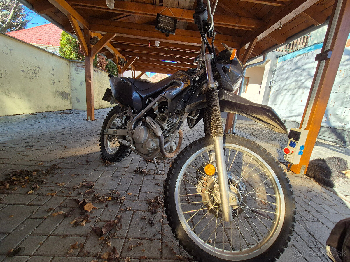 Predám KAWASAKI KLX230