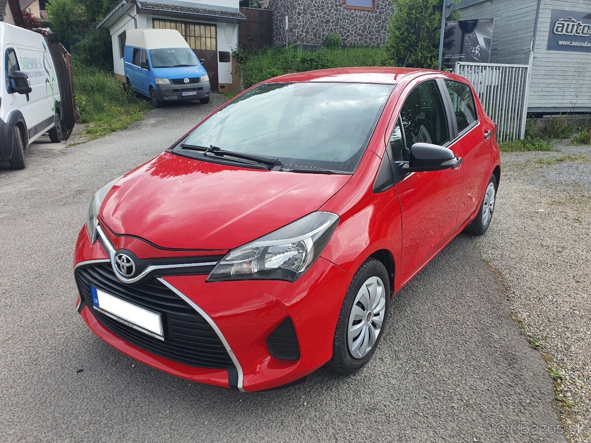 TOYOTA YARIS 1.0i