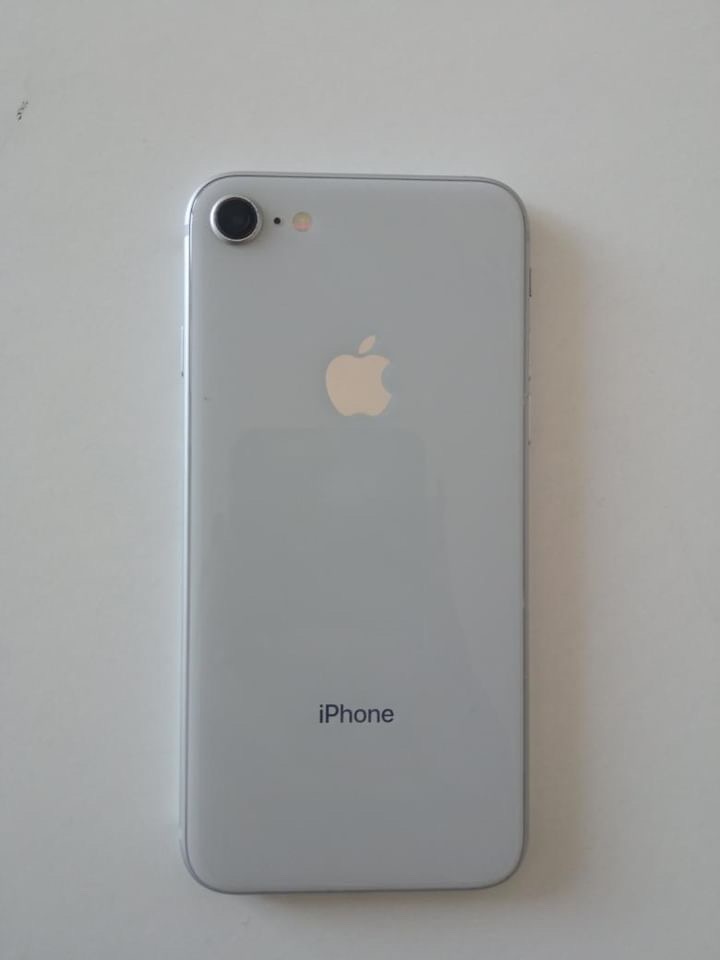 Iphone 8 64gb