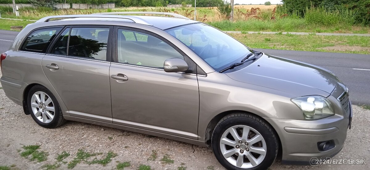 Toyota Avensis 2.0td.93kw combi rok.vyr.2007