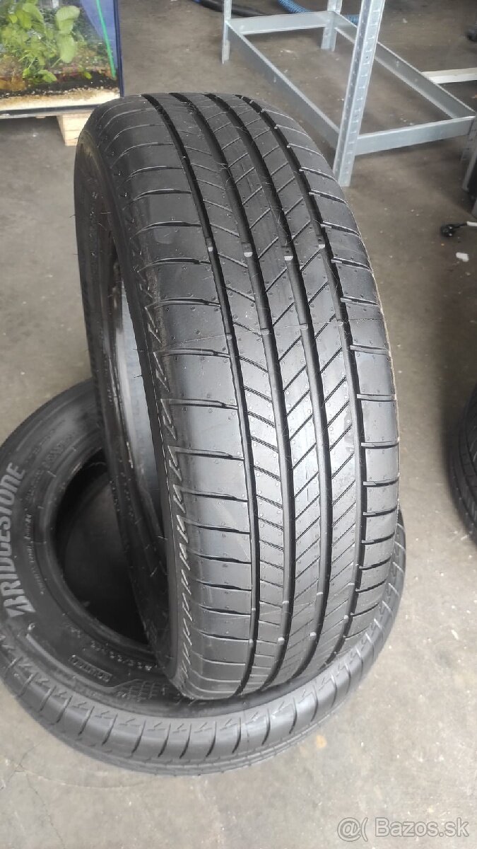 Bridgestone 205/60r16 letné