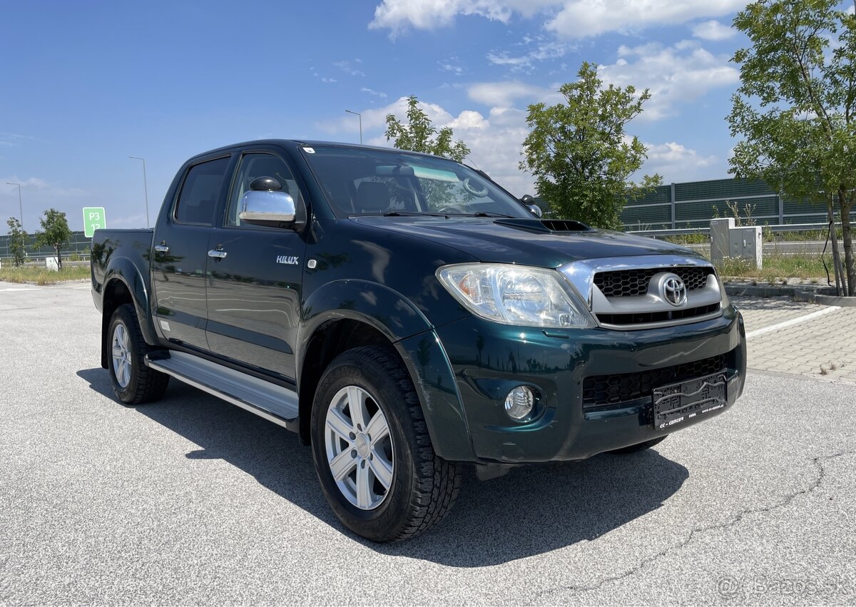 TOYOTA HILUX 3.0 - na predaj / na splátky